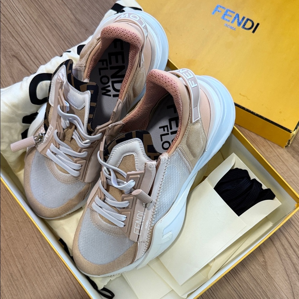 Fendi Women's Tan and White Sneakers
